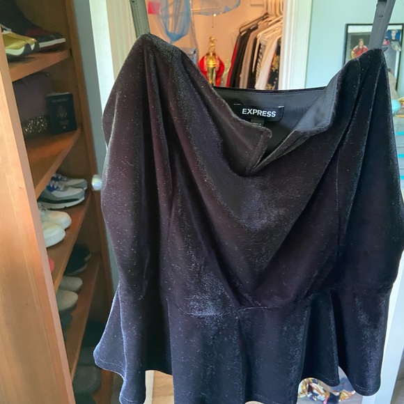 Crop top - Picture 3 of 3